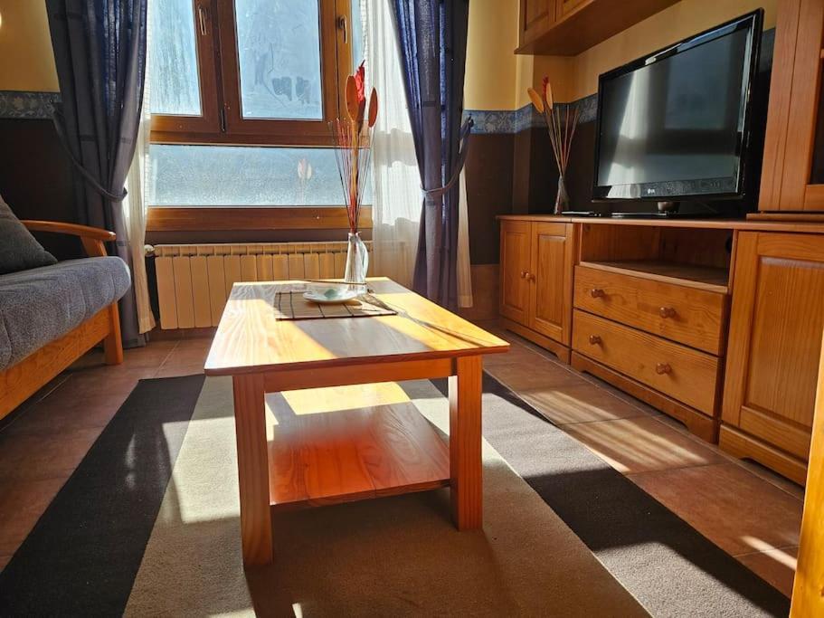 21A02 Coqueto Apartamento Con Garaje フェレチョサ エクステリア 写真